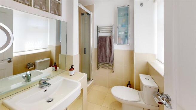 Master Ensuite