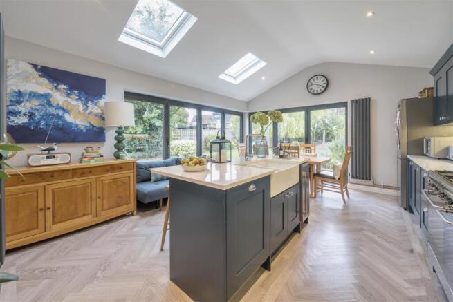 22 Stratford Road, Roade