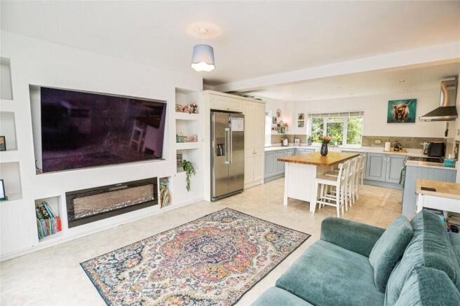 Kitchen/ Family Room