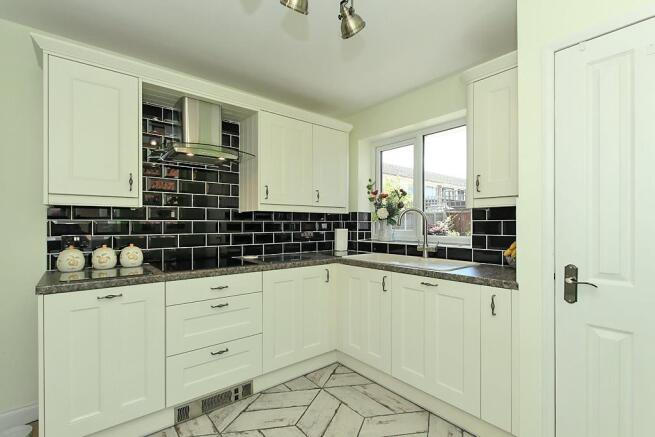 San-Kitchen_3.jpg