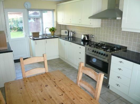 Kitchen/dining