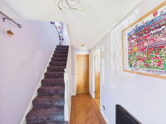 3 bed Semi-Detached for sale Image 7