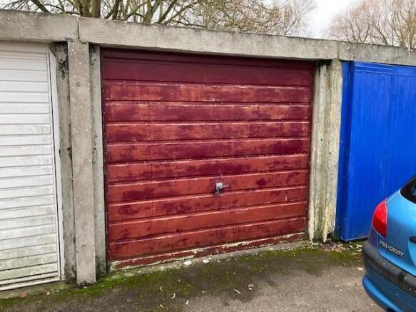 Garage.jpg