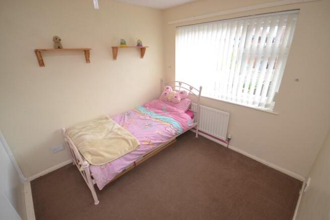 BEDROOM 2