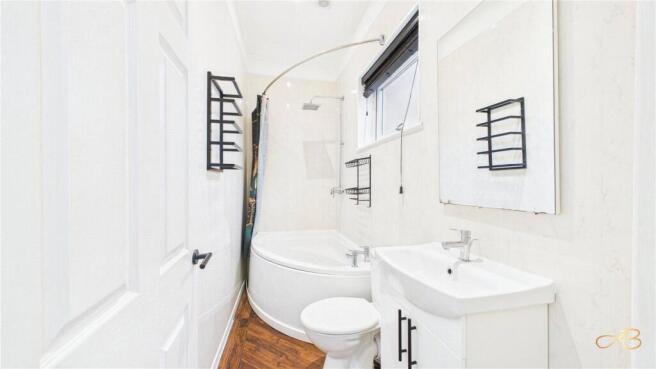 2 bed Terraced to rent Image 7