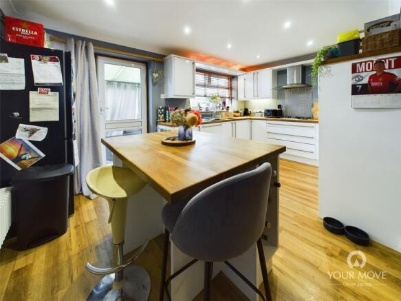 Kitchen/Breakfast
