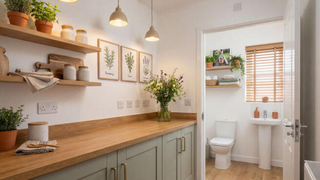 4 bed Detached for sale Image 6