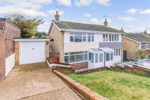 3, Lyndhurst Way, Istead Rise, Gravesend DA13 9EN