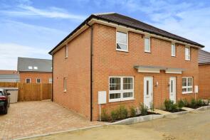 12, Whinchat Rise, Dover CT16 3QL