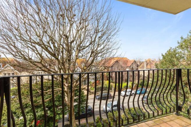 Downview Road, Camargue Court, BN11 photo 3