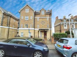 Flat 2, Sandringham House, St Margarets Street, Rochester ME1 3ER