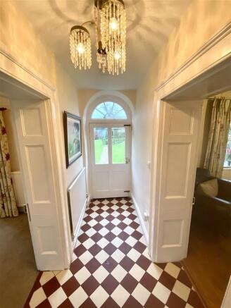 MAIN ENTRANCE HALL