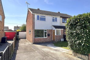 118, Chantry Gardens, Trowbridge BA14 9QR