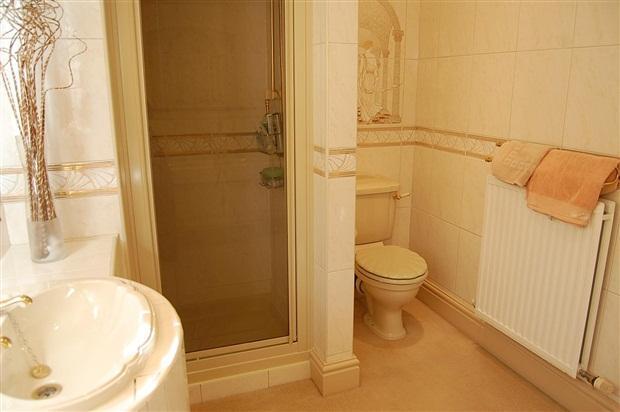 En- Suite Bathroom