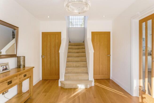 73 Dukes Wood Dri...