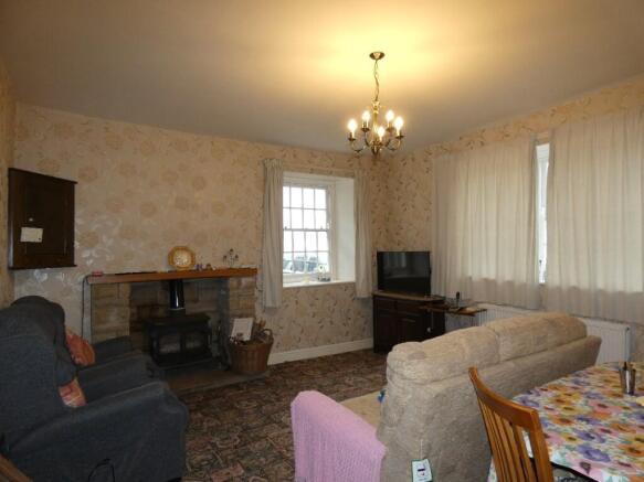 4 bed Detached for sale Image 4