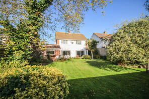 52, Stoneyfields, Easton-in-gordano BS20 0LL