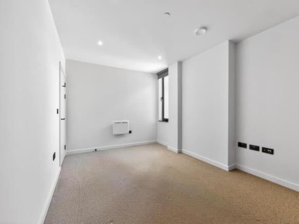 3 bed Penthouse for sale Image 11