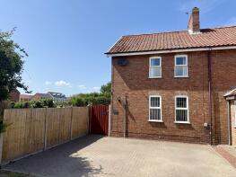 3, Wheatcroft Cottages, Woodfarm Lane, Bradwell NR31 9AF