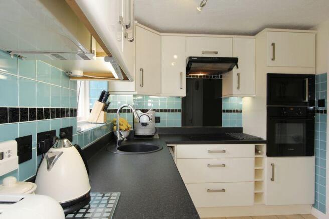 Contemporary-Style