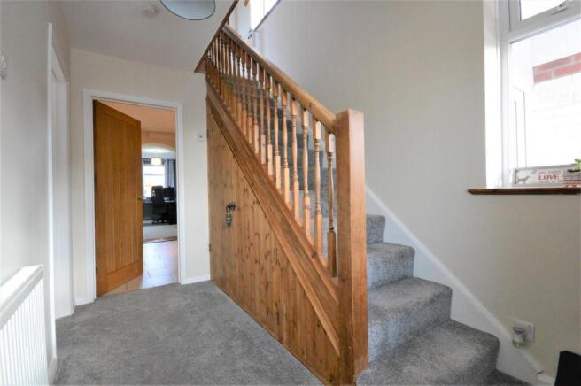 entrance hall brockington.JPG