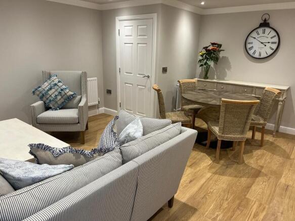 6f dining room