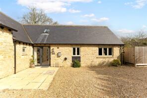 1 Wellow, Chilford Court, Kingham Road, Chipping Norton OX7 6NE