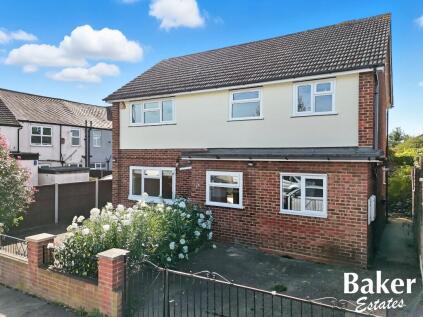 Cypress Grove, Hainault, London, IG6