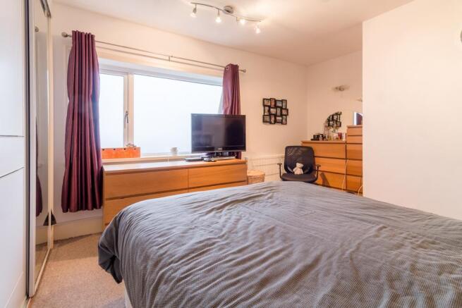 Bedroom 1 (Double)