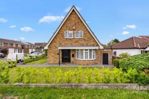 12, Willowdene, Pilgrims Hatch CM15 9JQ