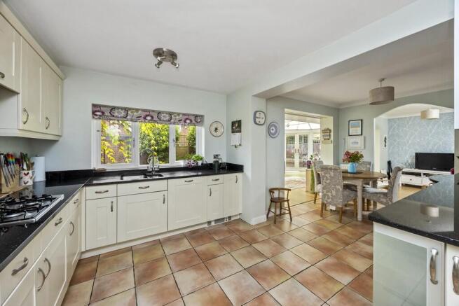 Barrow Close, 14-...
