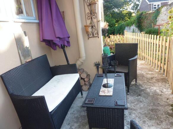 Photo 8
