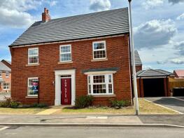 2, Foal Close, Nuneaton CV11 7AY
