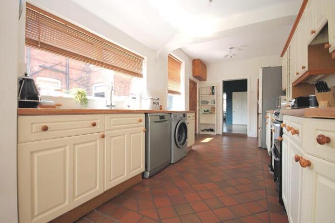 Kitchen/Breakfast Ro