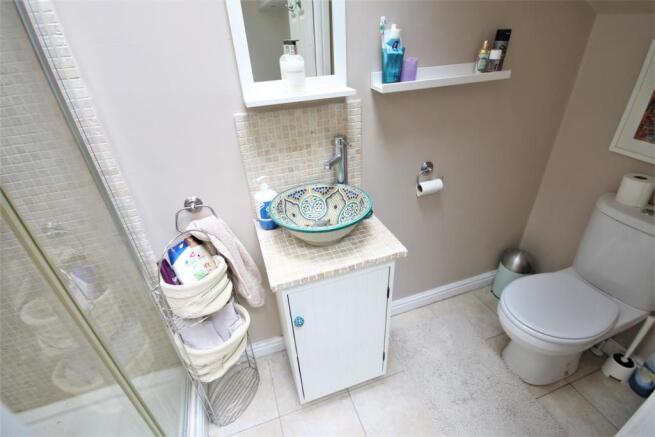 Ensuite to bedroom four