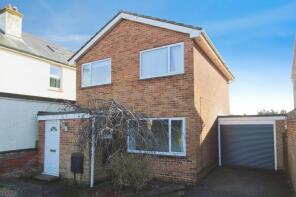 42, Queen Alexandra Road, Salisbury SP2 9LN