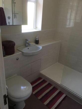 En-Suite - Bedroom 1