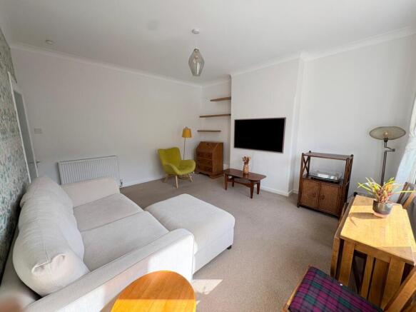 Living room 11