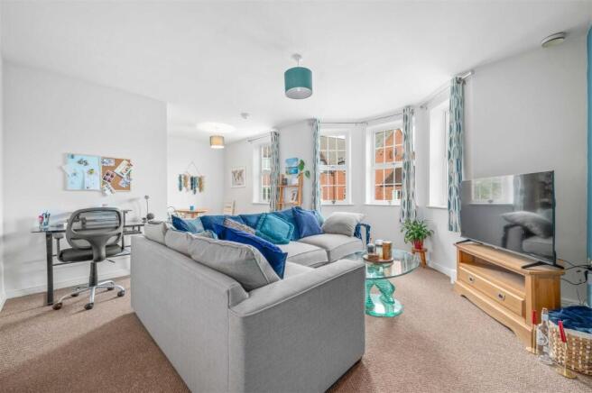 Open Plan Lounge/Dining Room