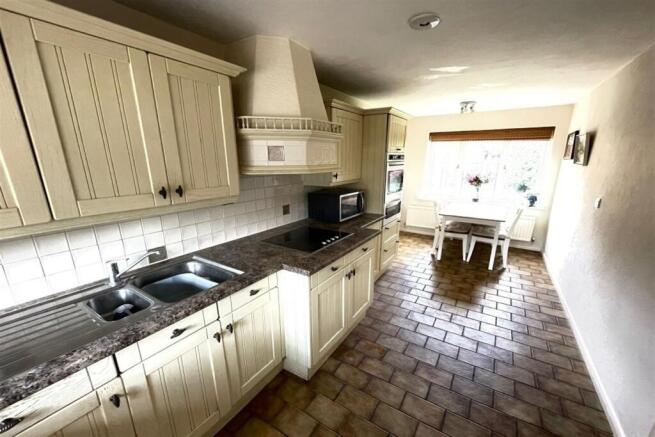 Kitchen 1