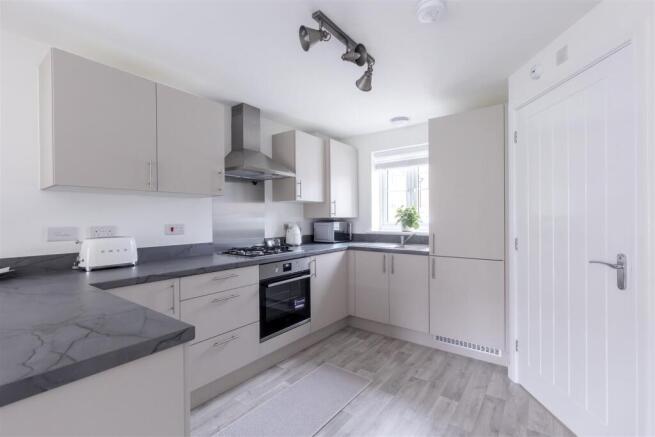 Kitchen / Lounge / Entertaining