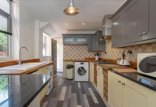 Kitchen / Breakfast Room