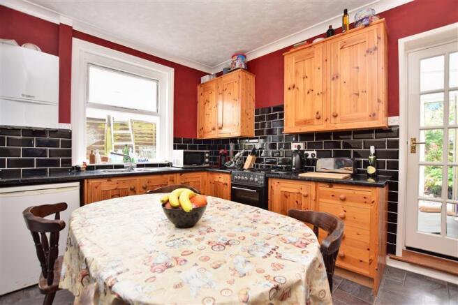 Kitchen/Dining Area