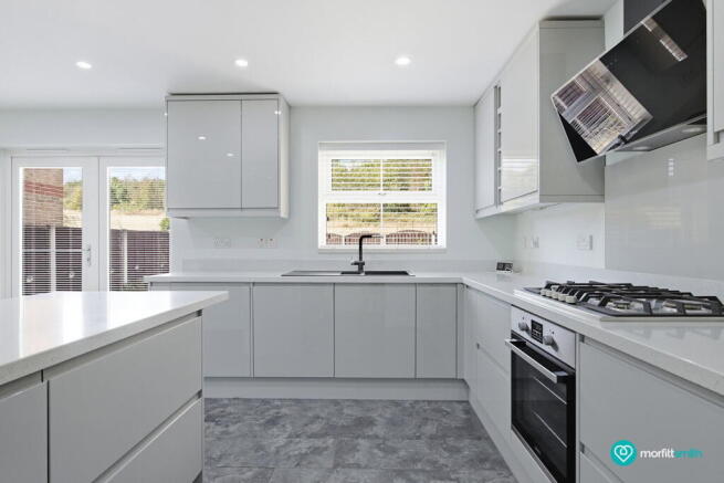 3 bed Detached for sale Image 6