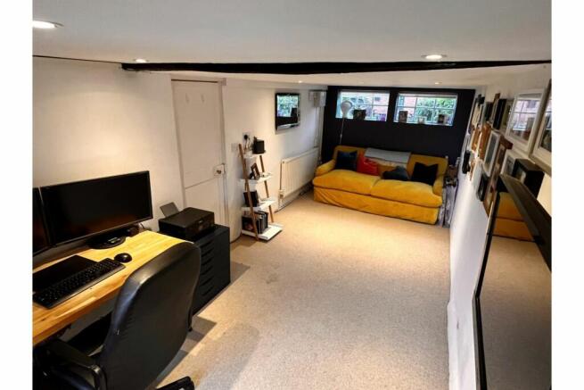Photo 15