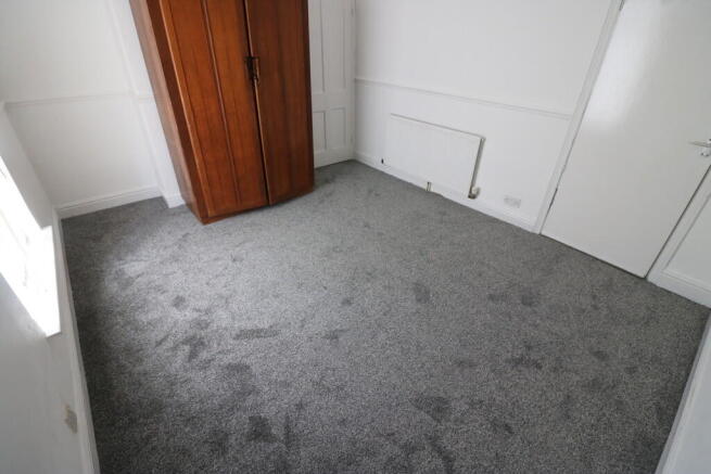 2 bed End of Terrace to rent Image 10
