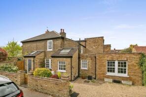 18, Dennis Road, East Molesey KT8 9ED