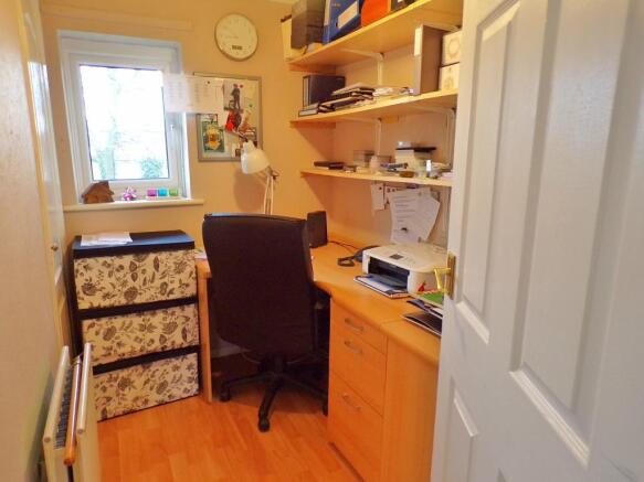 Bedroom 4/ Study