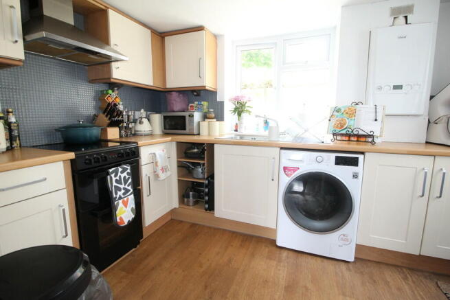 Photo 4