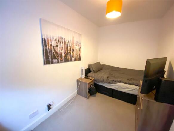 Reception/Bedroom 4